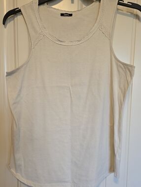 mark. Cream Lace-Trim Scoop Neck Tank